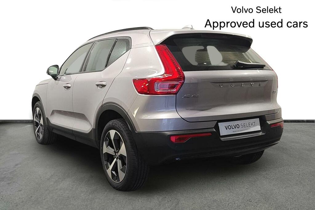 Volvo XC40 2.0 B3p Plus Dark SW75AOP Silver #3
