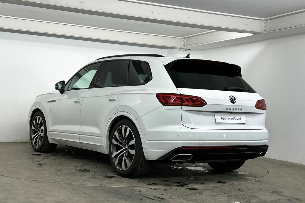 Volkswagen Touareg 3.0 V6 Tdi 4Motion 231 Black Edition Tip SL23TKA White #3