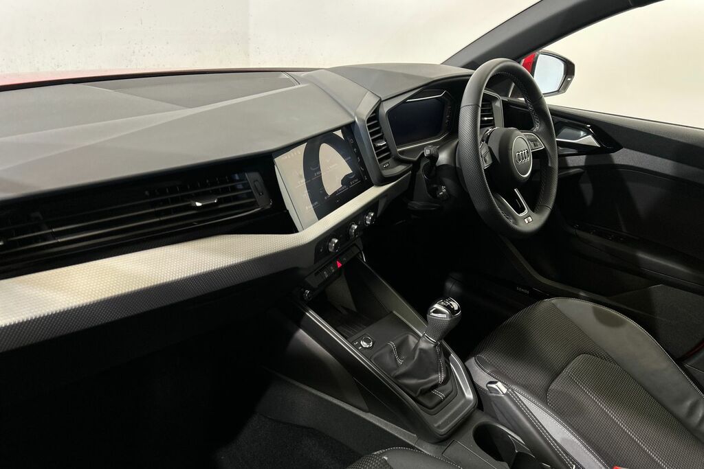 Audi A1 S Line 25 Tfsi 95 Ps 5-Speed MT25YLL Red #2