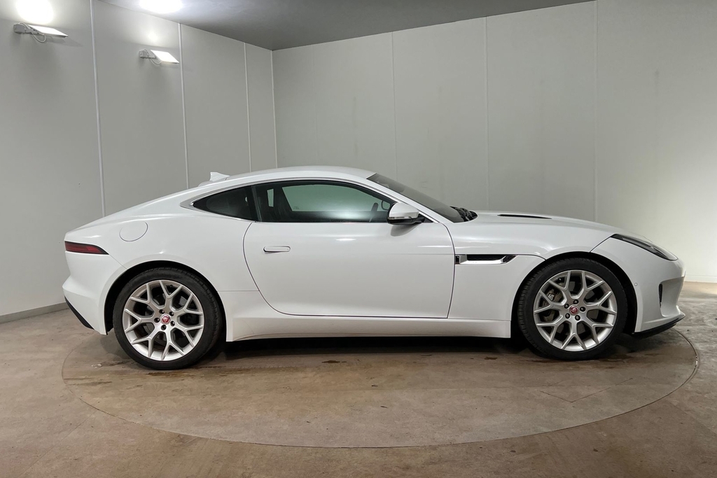 Jaguar F-Type I4 OY67WGD White #5