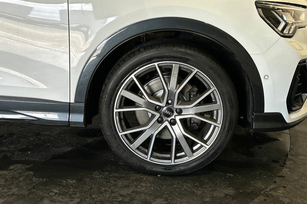 Audi RS Q3 Vorsprung 45 Tfsi Quattro 230 Ps S Tronic SW69EZX White #5