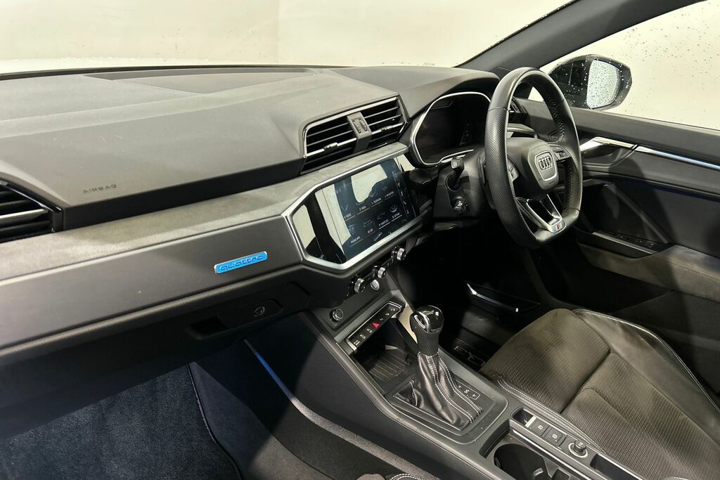 Audi RS Q3 Vorsprung 45 Tfsi Quattro 230 Ps S Tronic SW69EZX White #2