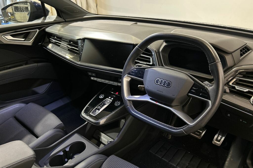 Audi Q4 E Tron Q4 S Line 50 E-tron Quattro 220,00 Kw SW23VSZ Blue #6