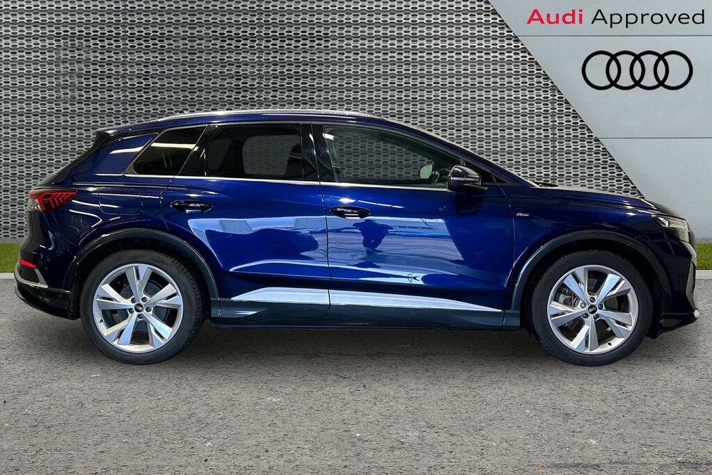 Audi Q4 E Tron Q4 S Line 50 E-tron Quattro 220,00 Kw SW23VSZ Blue #4