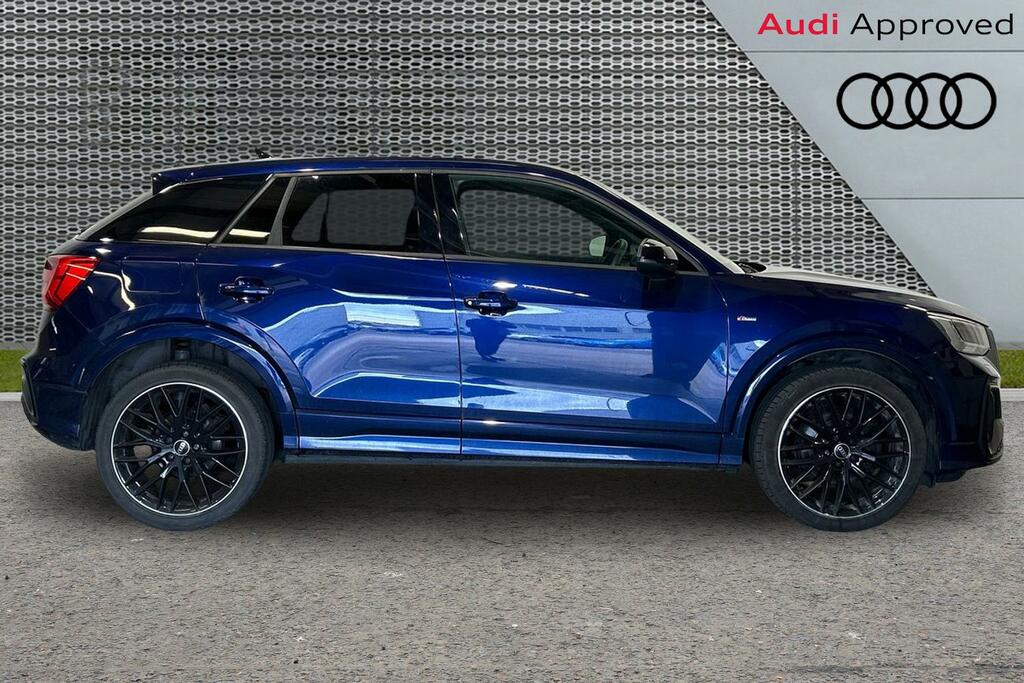 Audi Q2 Black Edition 35 Tfsi 150 Ps 6-Speed SW23EWE Blue #4
