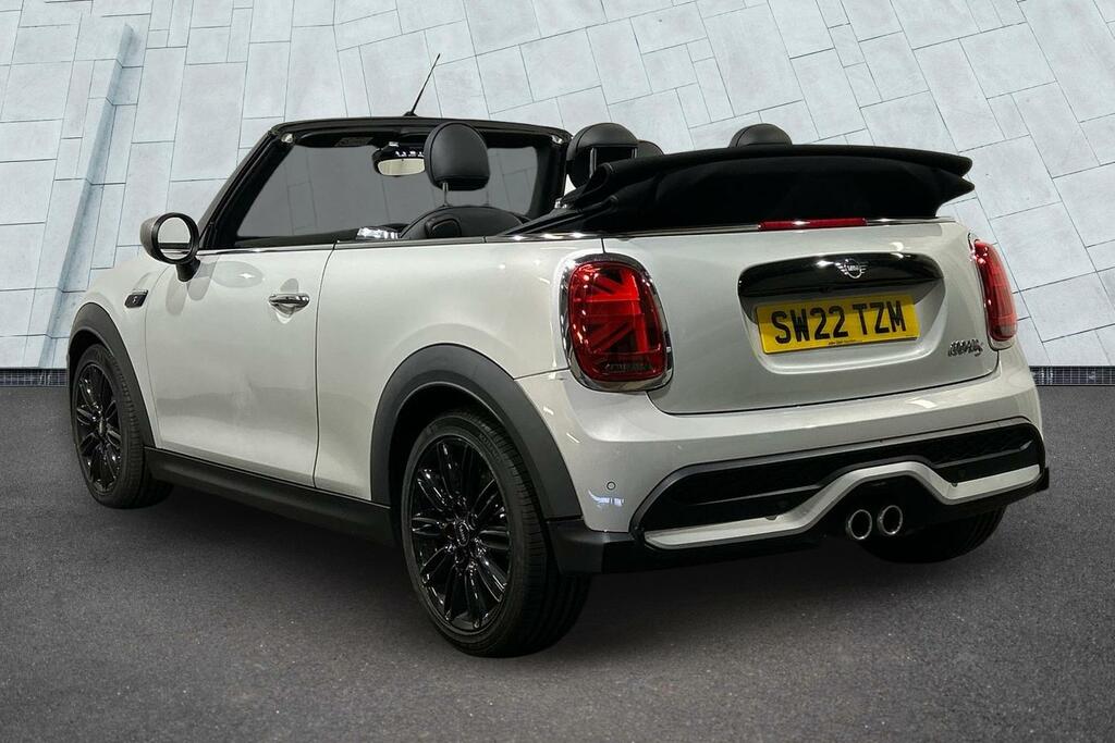Mini Convertible Convertible Cooper S Exclusive White #2