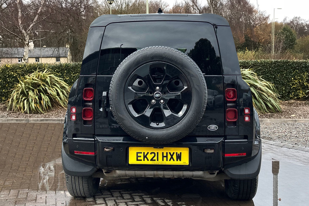 Land Rover Defender 90 P300 X-dynamic Se Black #6