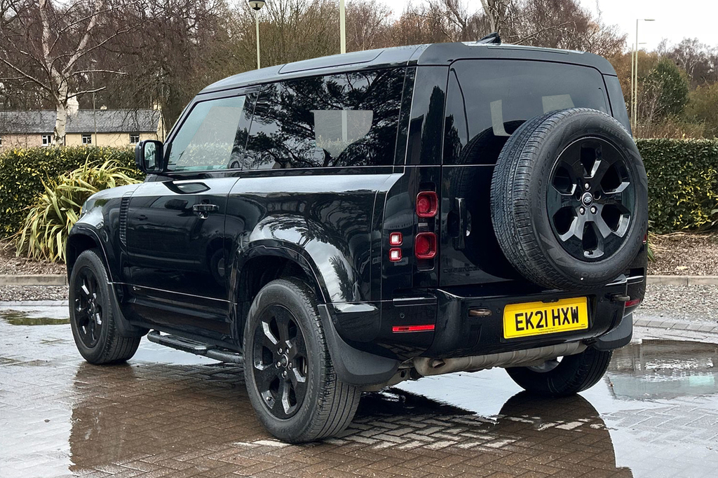 Land Rover Defender 90 P300 X-dynamic Se Black #2