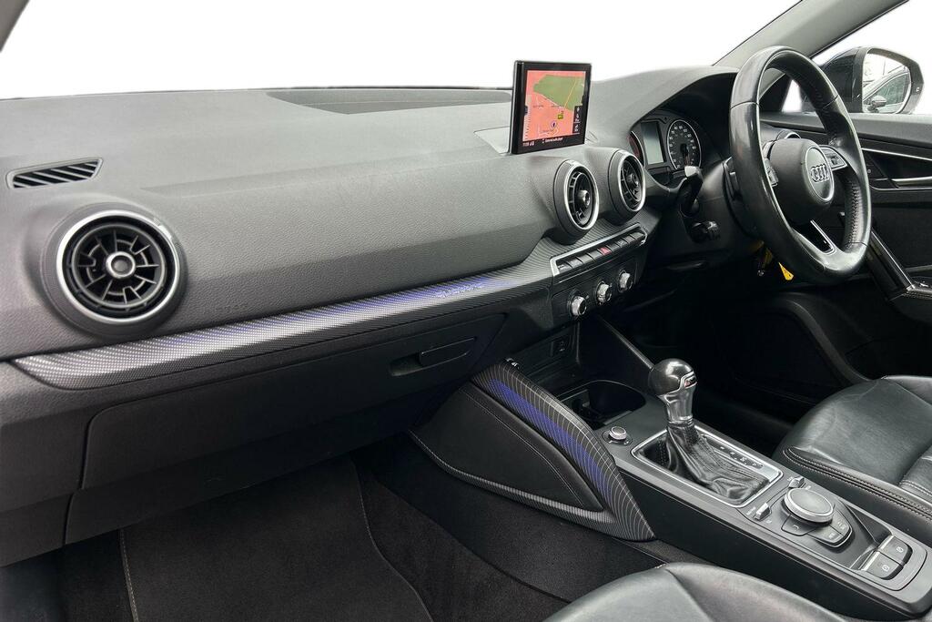 Audi Q2 2.0 Tdi Quattro Edition 1 S Tronic OV18XKL Grey #2