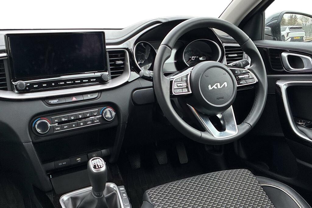 Kia Xceed 1.0 T-gdi Mhev Pure Suv Hybrid E SV75JTO Silver #5