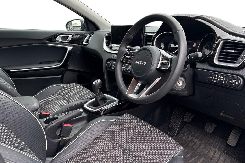 Kia Xceed 1.0 T-gdi Mhev Pure Suv Hybrid E SV75JTO Silver #6