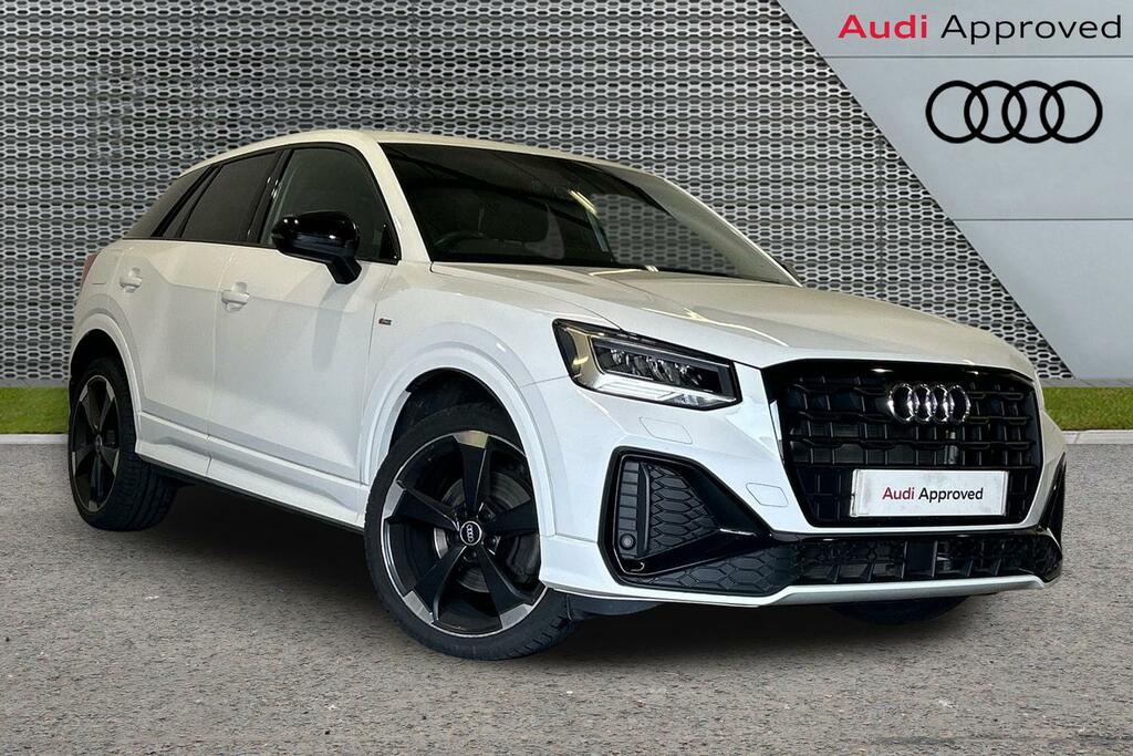 Audi Q2 Black Edition 35 Tfsi 150 Ps 6-Speed White
