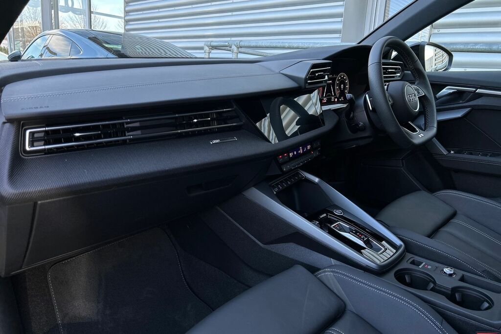 Audi A3 Black Edition Tfsi 150 Ps S Tronic ST75OLH Yellow #2