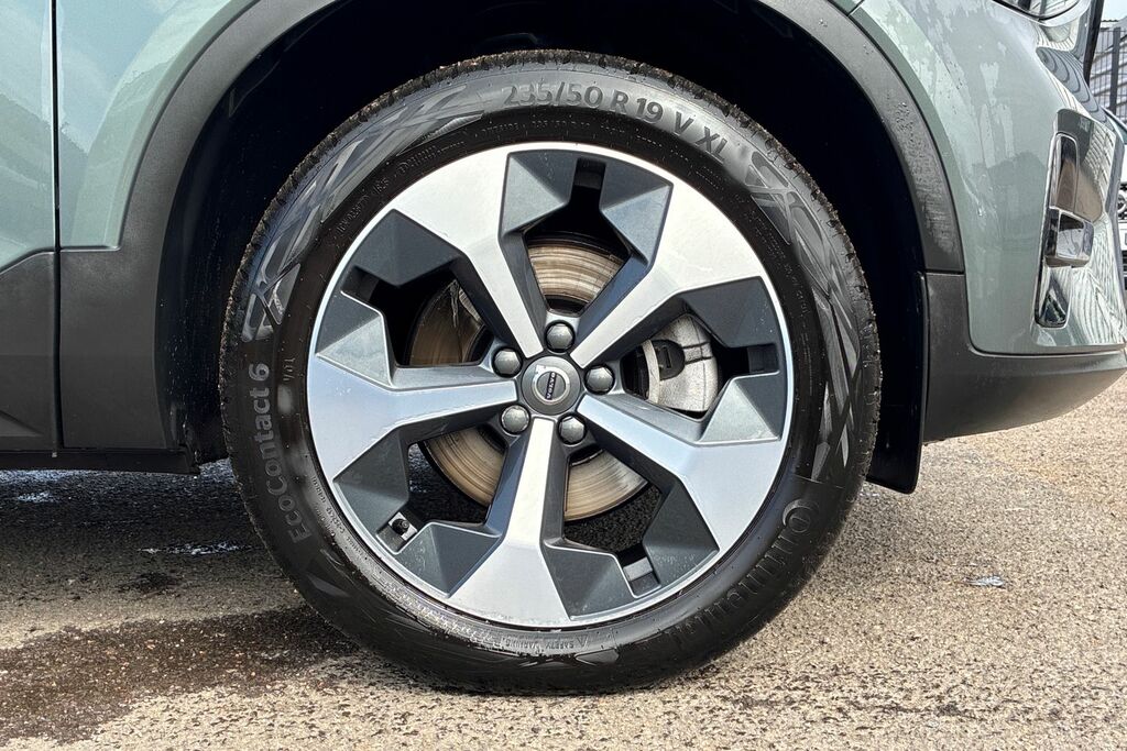 Volvo XC40 2.0 B4p Plus Dark SP75ZLK  #5