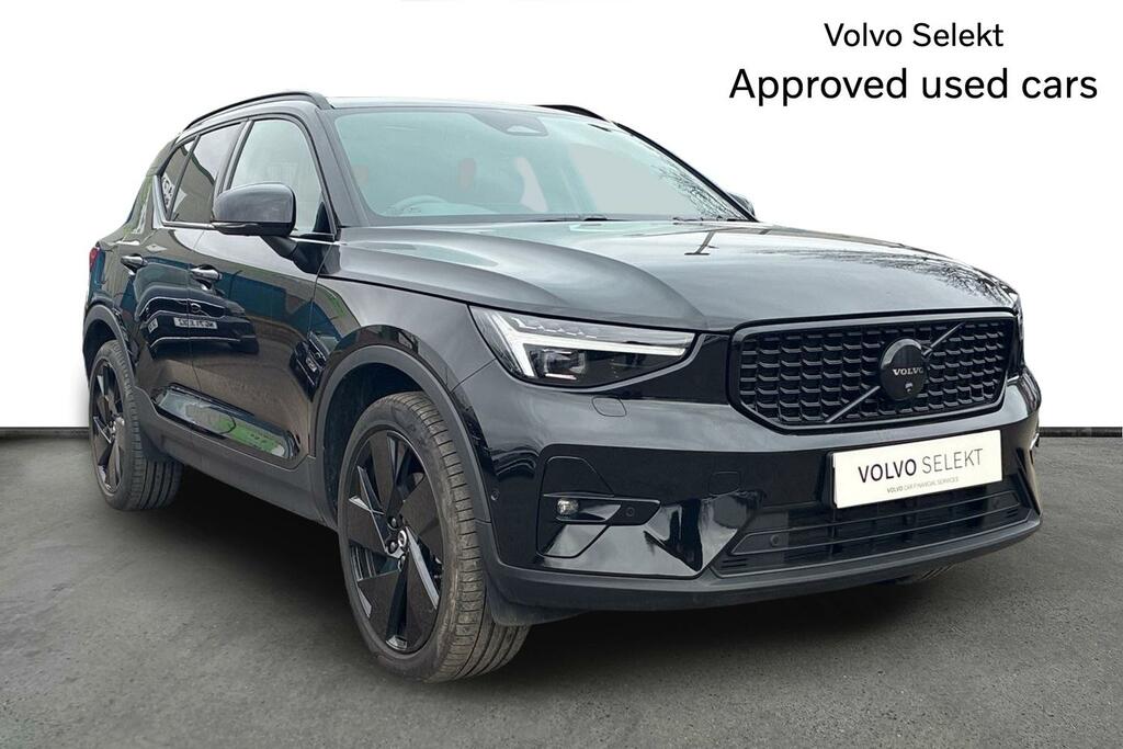 Volvo XC40 2.0 B3p Ultra Black Edition Black