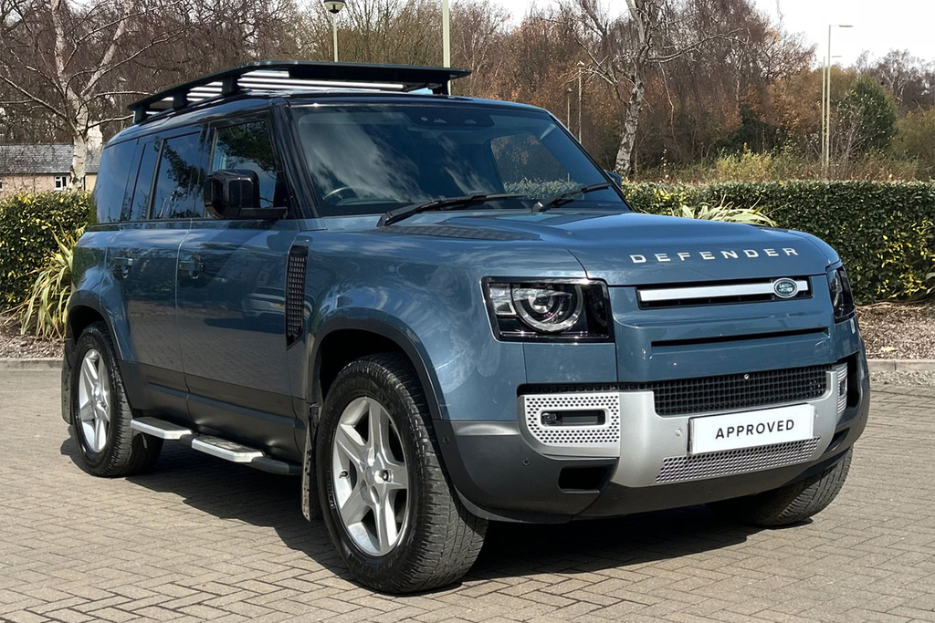Land Rover Defender 110 D250 Se Blue