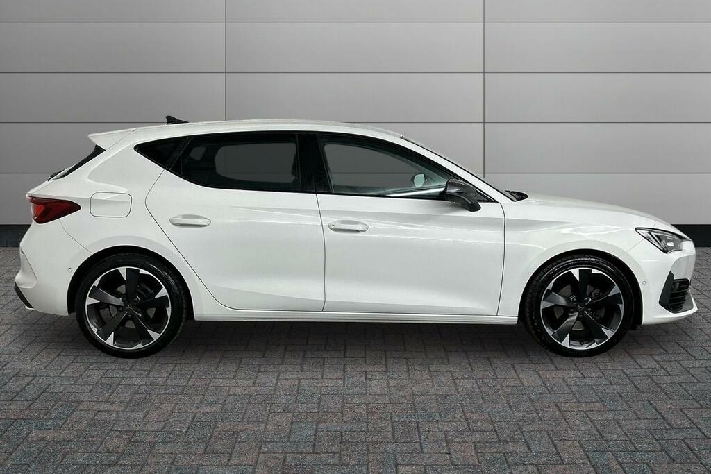 Cupra Leon 1.5 Tsi V1 YL73FWW White #4