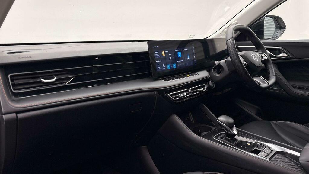 MG HS 1.5 T-gdi 24.7Kwh Trophy Suv Plug-in Hy LB25AKX White #5