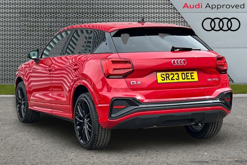Audi Q2 Black Edition 35 Tfsi 150 Ps S Tronic SR23OEE Red #3
