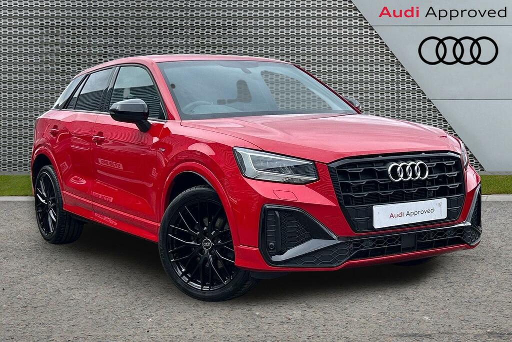 Audi Q2 Black Edition 35 Tfsi 150 Ps S Tronic Red