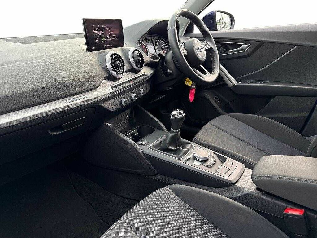 Audi Q2 Technik 30 Tfsi 110 Ps 6-Speed SA21CVW Blue #3