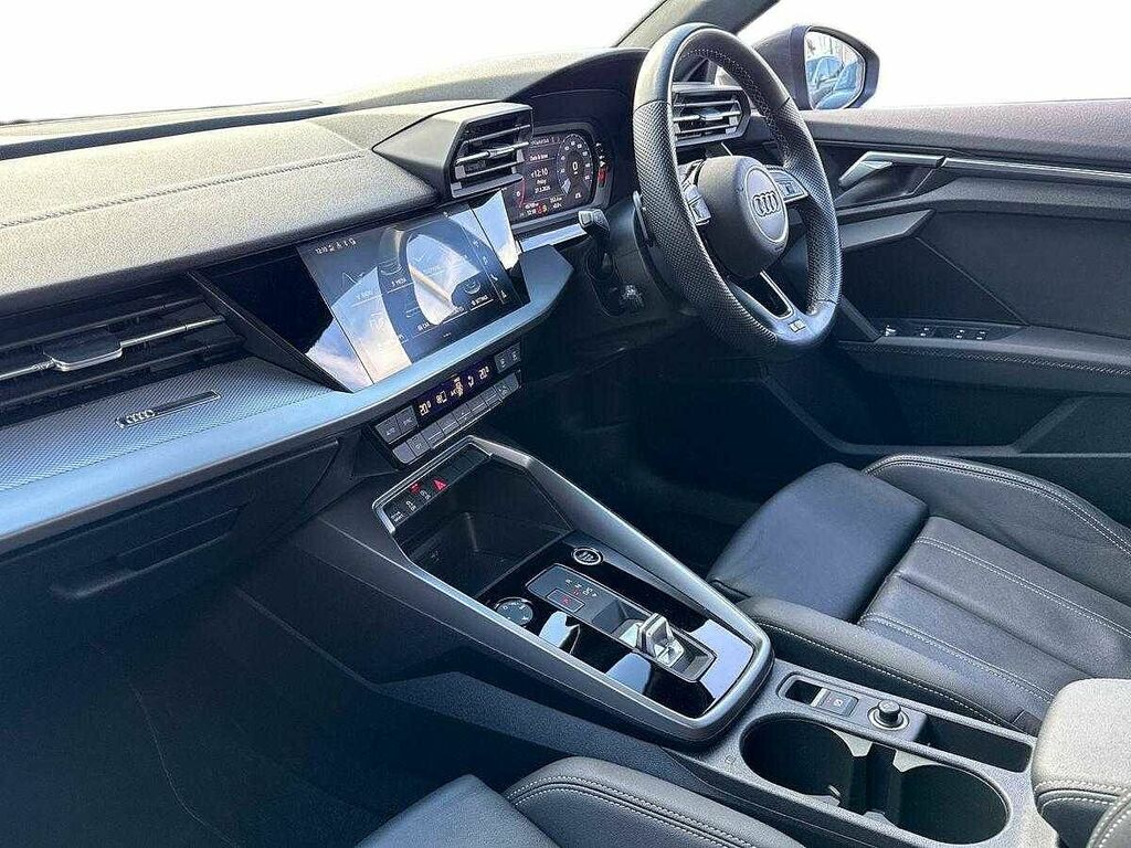 Audi A3 S Line 30 Tfsi 110 Ps S Tronic SR23OBE Grey #4