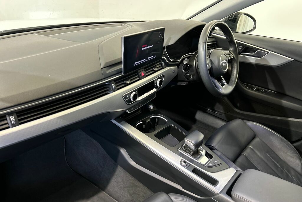 Audi A4 Sport Edition 35 Tfsi 150 Ps S Tronic SV22DHA White #2