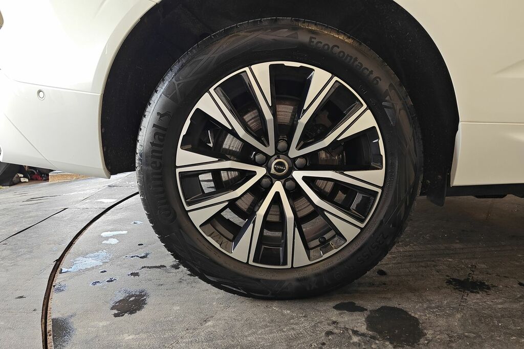 Volvo XC60 2.0 B5p Plus Dark Awd Geartronic SV72WGN White #5