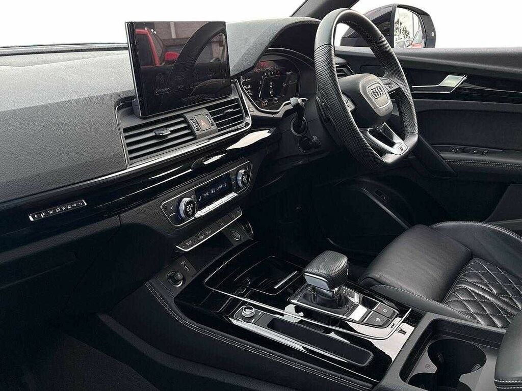 Audi Q5 Edition 1 45 Tfsi Quattro 265 Ps S Tronic White #4