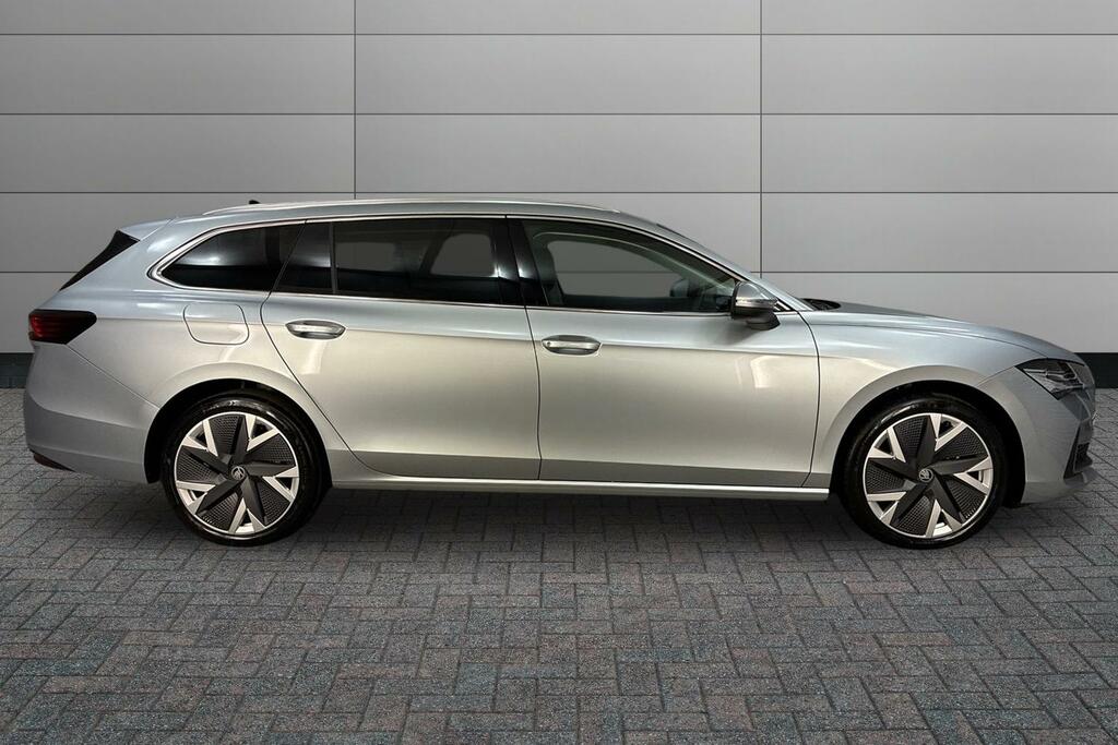 Skoda Superb 2.0 Tdi Se L Dsg Silver #4