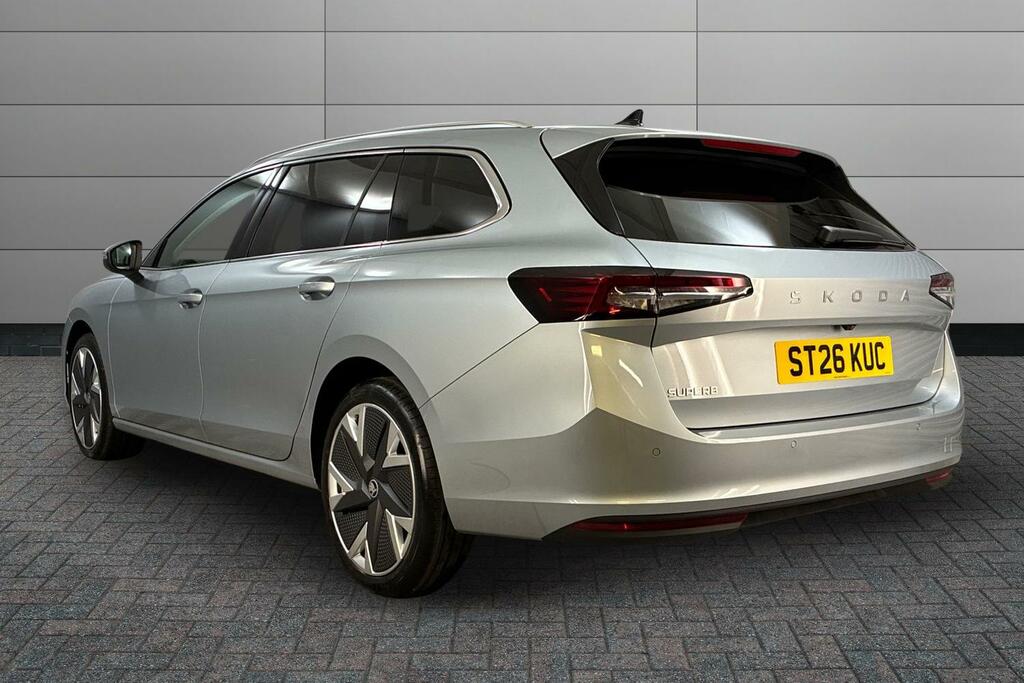 Skoda Superb 2.0 Tdi Se L Dsg Silver #3