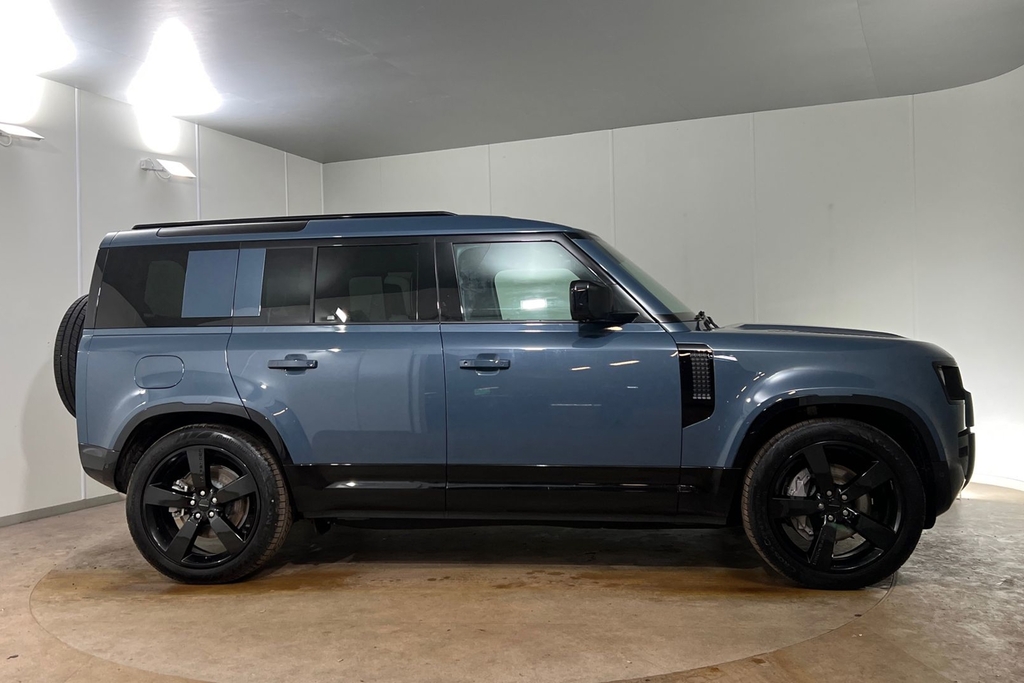 Land Rover Defender 110 D350 110 X-dynamic Hse SL26HXZ Blue #5
