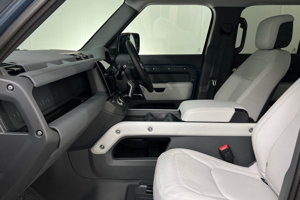 Land Rover Defender 110 D350 110 X-dynamic Hse SL26HXZ Blue #3