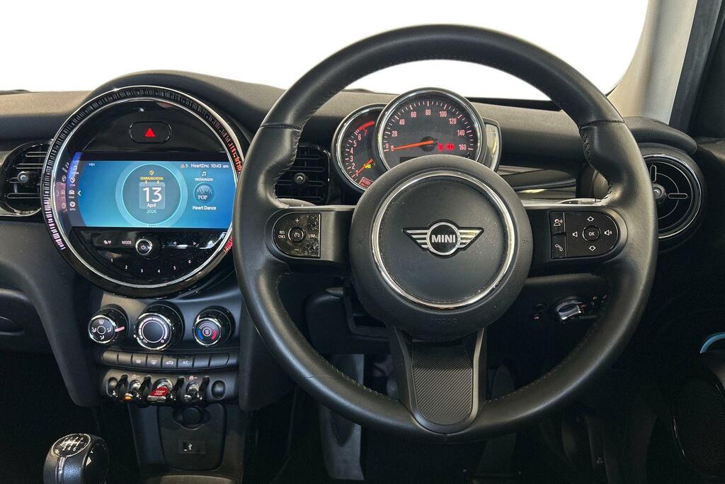Mini Hatch 5-Door Cooper Classic YX22HMG Blue #5