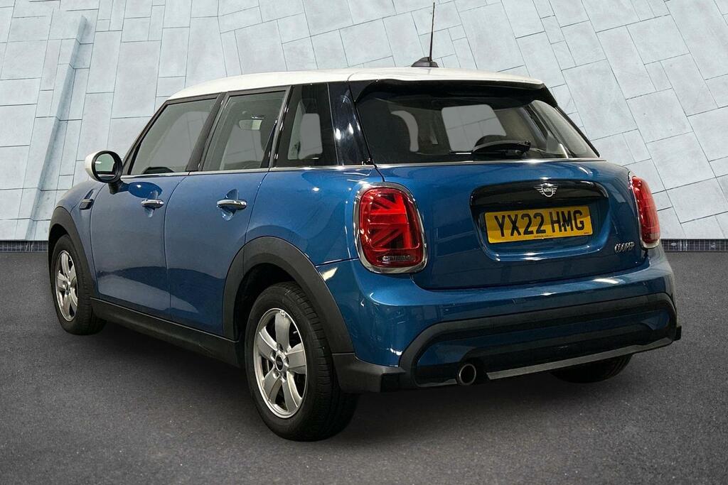 Mini Hatch 5-Door Cooper Classic YX22HMG Blue #2