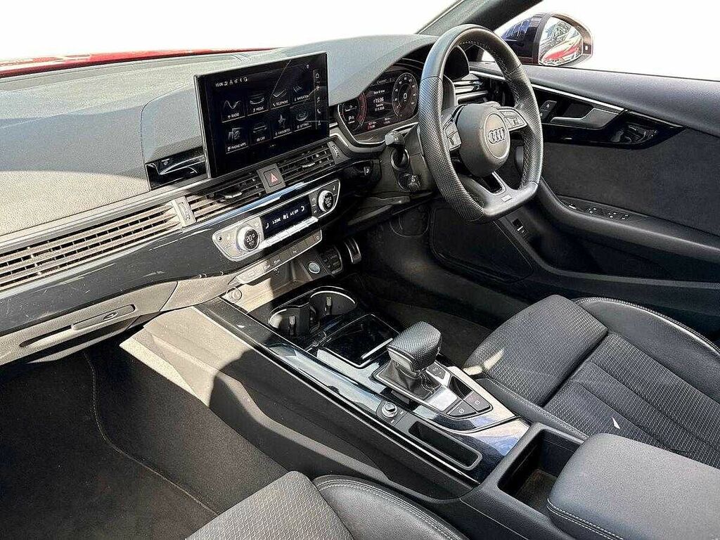 Audi A4 Black Edition 40 Tfsi 204 Ps S Tronic SY71XMZ Red #2