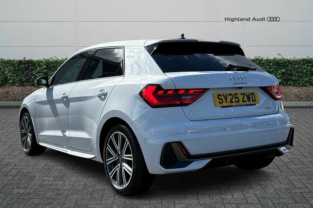 Audi A1 S Line 25 Tfsi 95 Ps S Tronic SY25ZWD White #3