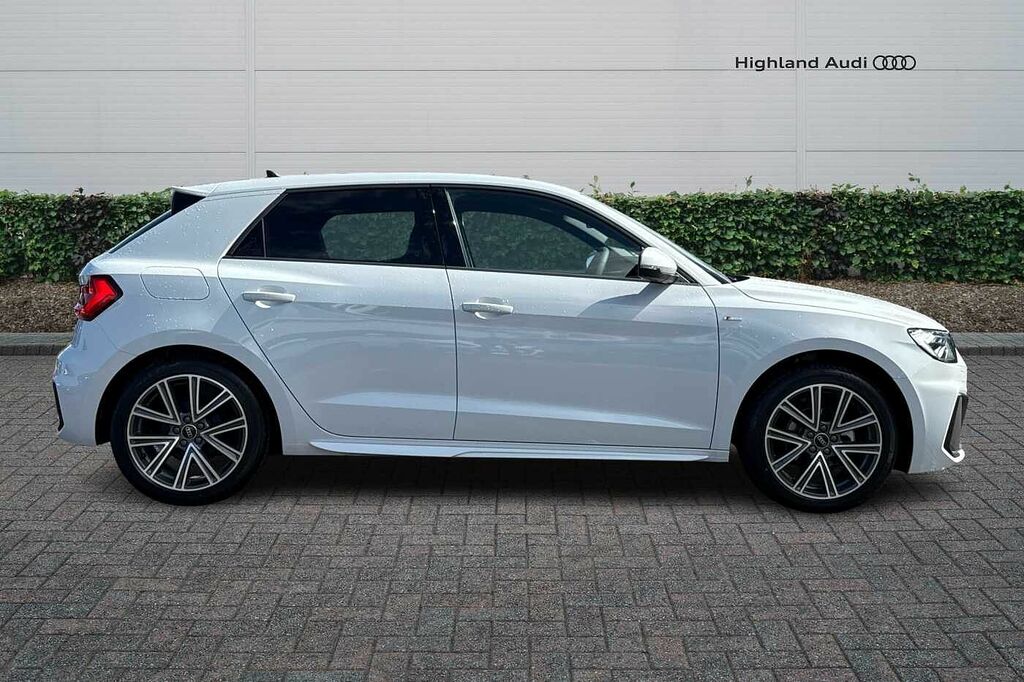 Audi A1 S Line 25 Tfsi 95 Ps S Tronic SY25ZWD White #4