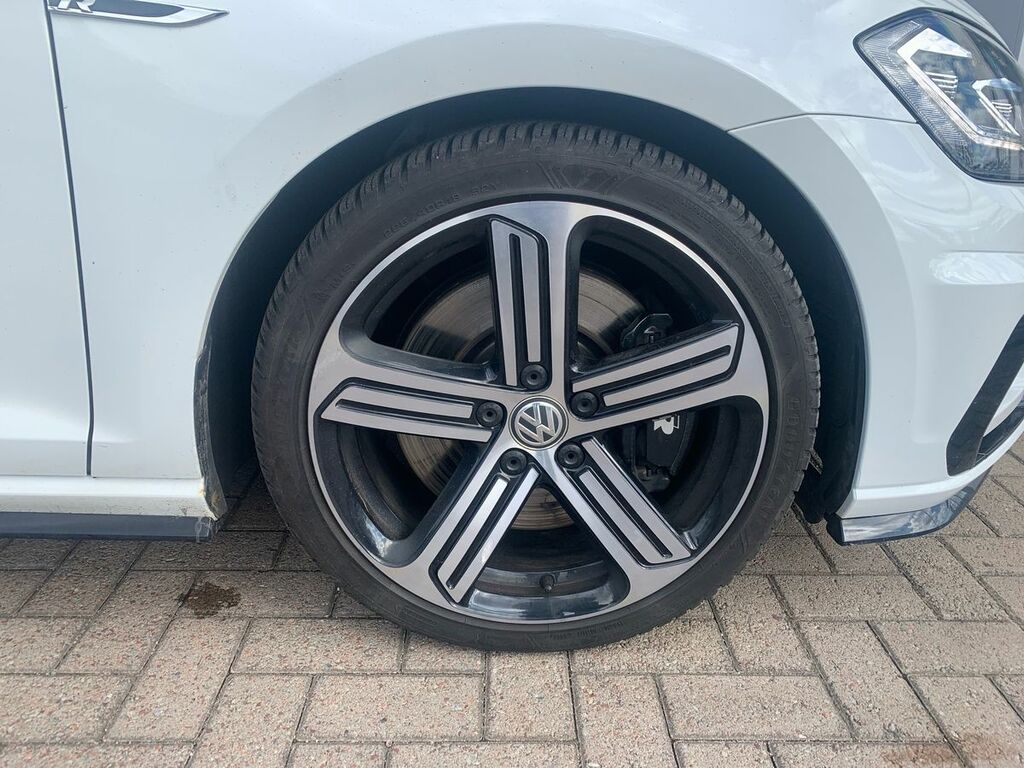Volkswagen Golf 2.0 Tsi 300 R 4Motion Dsg SV19WYG White #5