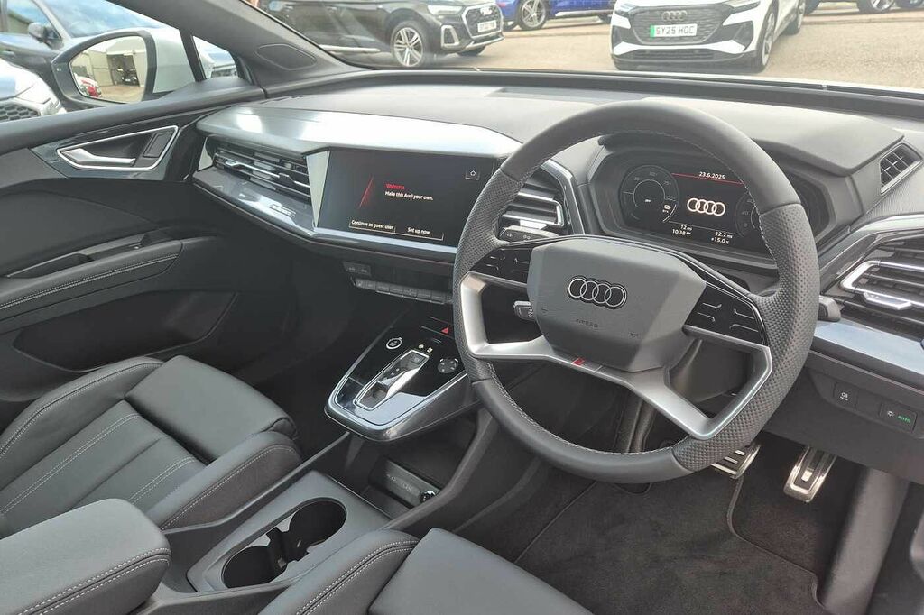 Audi Q4 E Tron S Line 45 SY25VWU White #6