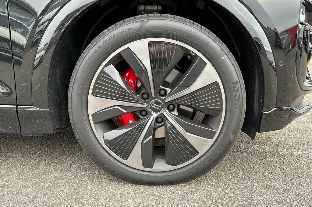 Audi Q6 E-Tron E-tron Edition 1 Performance SY75FUA Black #5