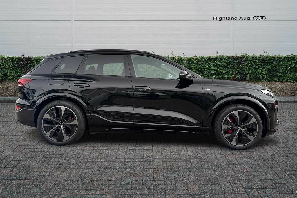 Audi Q6 E-Tron E-tron Edition 1 Performance SY75FUA Black #4