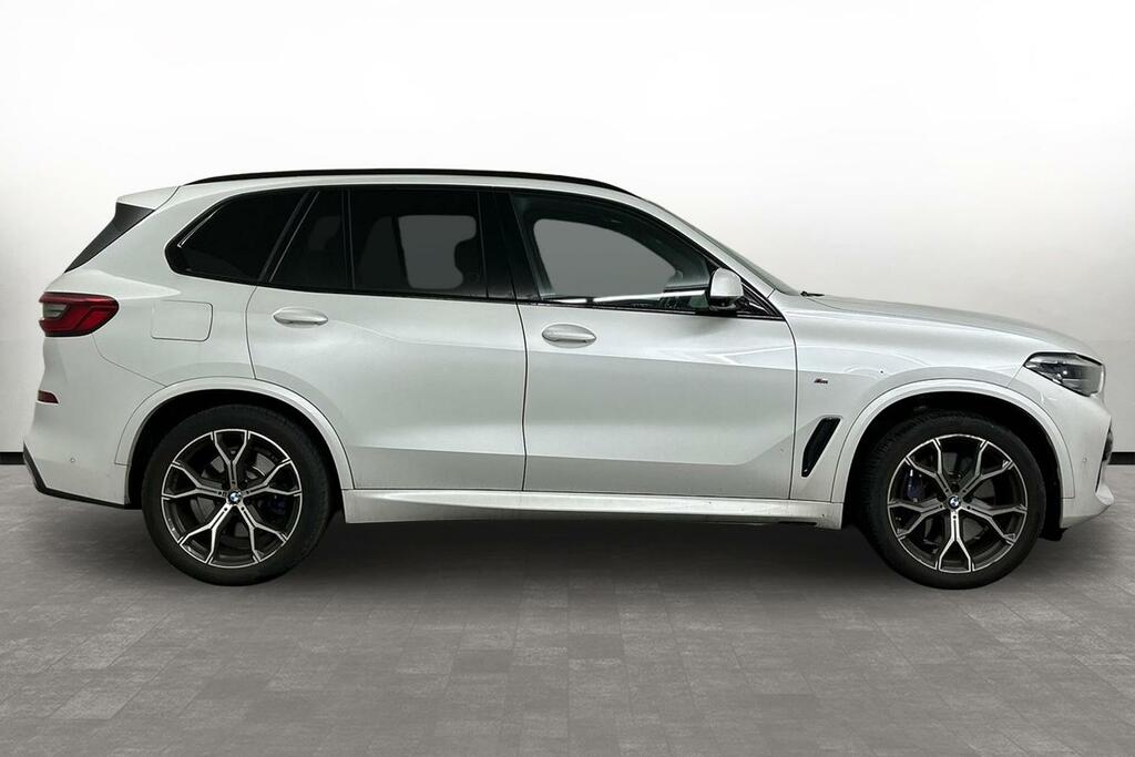 BMW X5 X5 Xdrive40i M Sport SW68MPO White #3