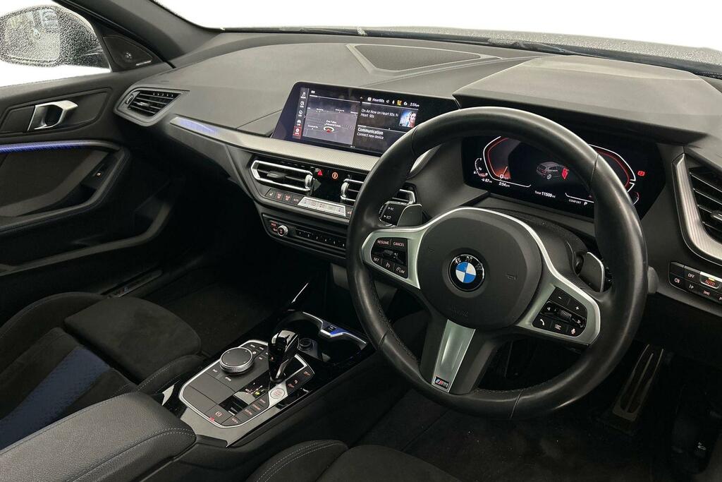 BMW 1 Series M135i Xdrive SW73VEB Black #6