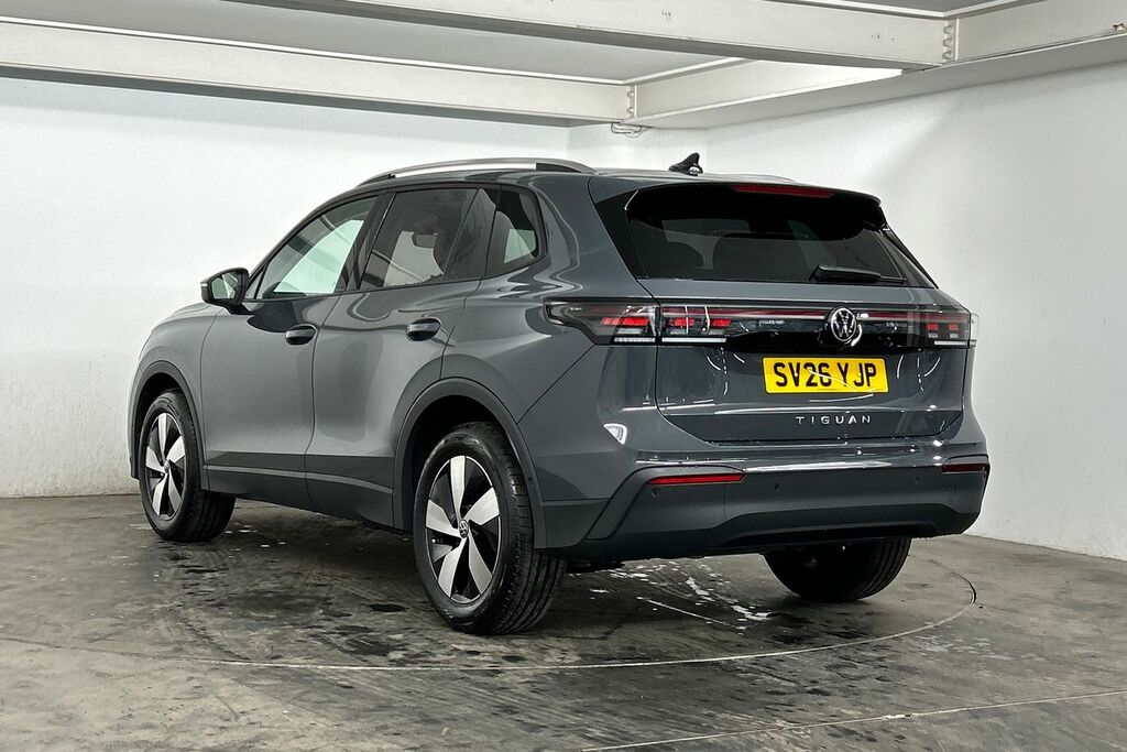Volkswagen Tiguan 2.0 Tdi Match Dsg SV26YJP Grey #3