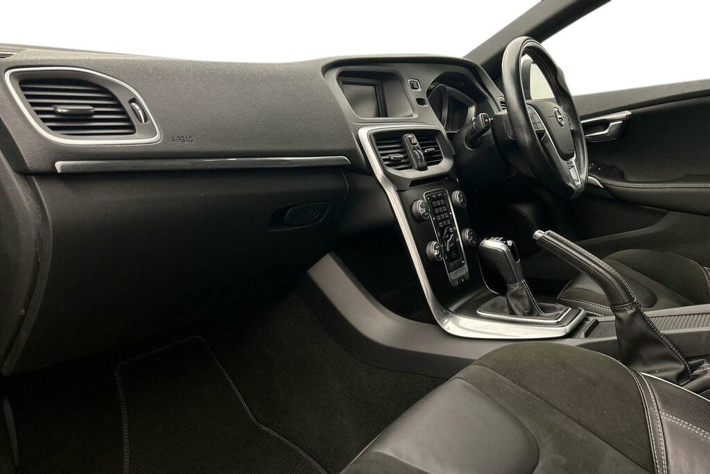 Volvo V40 T2 R-design Blue #2