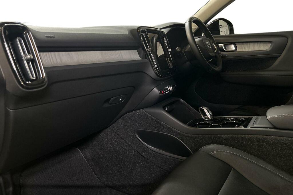 Volvo XC40 2.0 B4 Mhev Inscription Euro 6 Ss NA70LXB Black #6