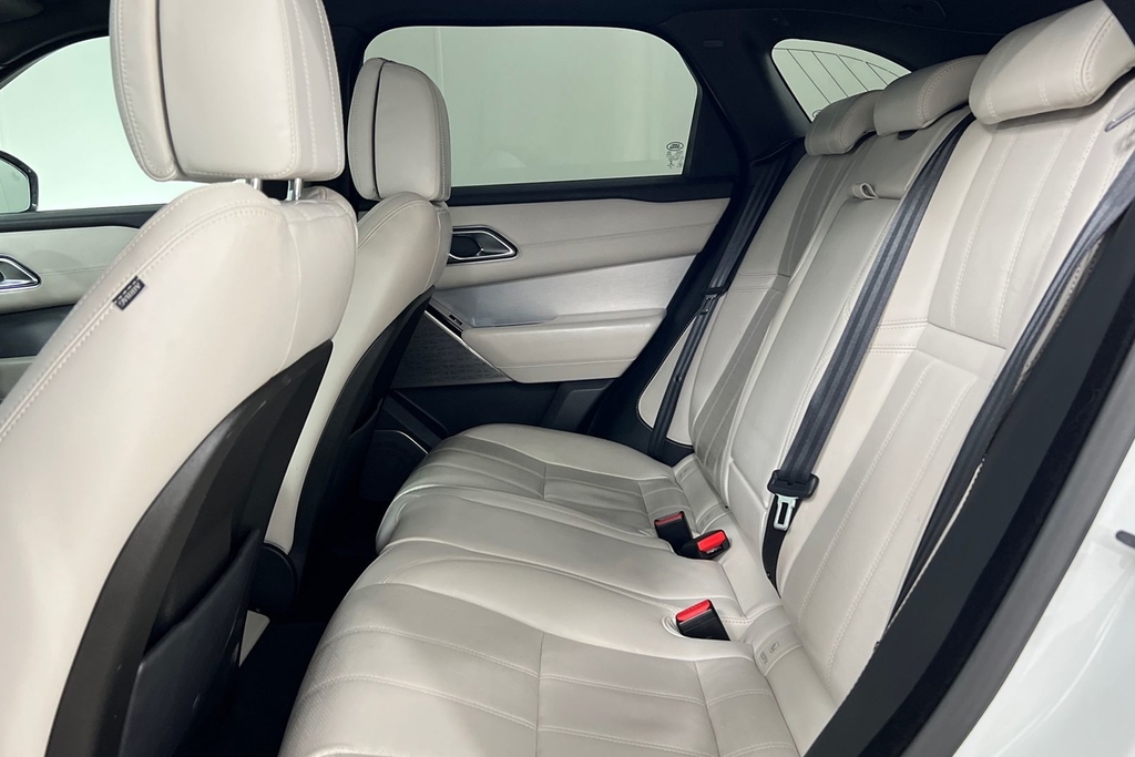 Land Rover Range Rover Velar D300 R-dynamic Hse SM69PYL White #4