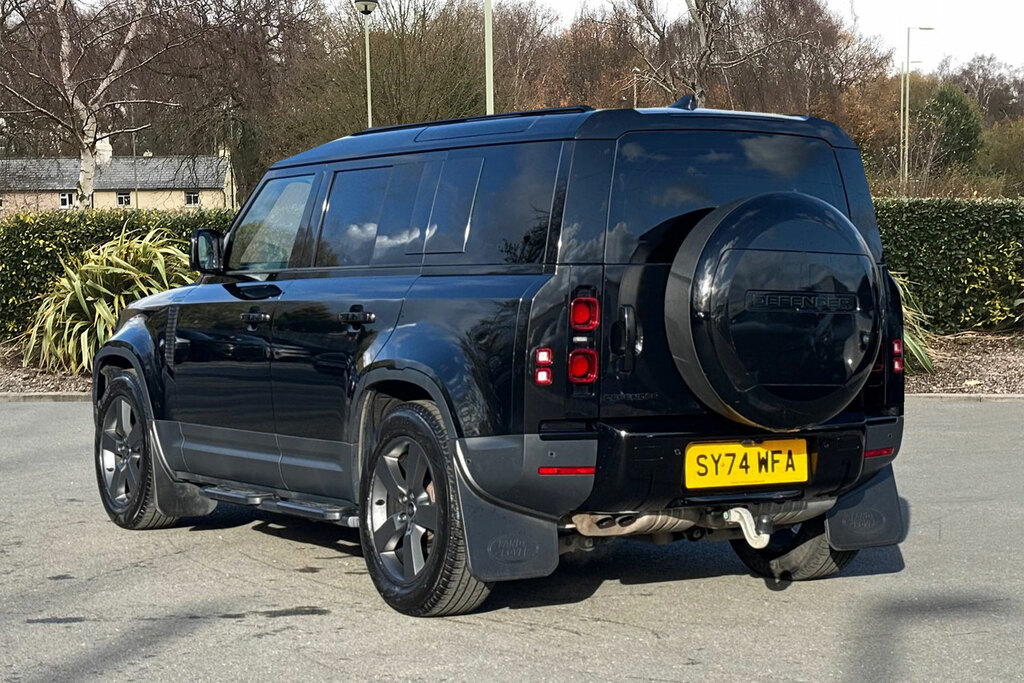 Land Rover Defender 110 D250 S SY74WFA Black #2