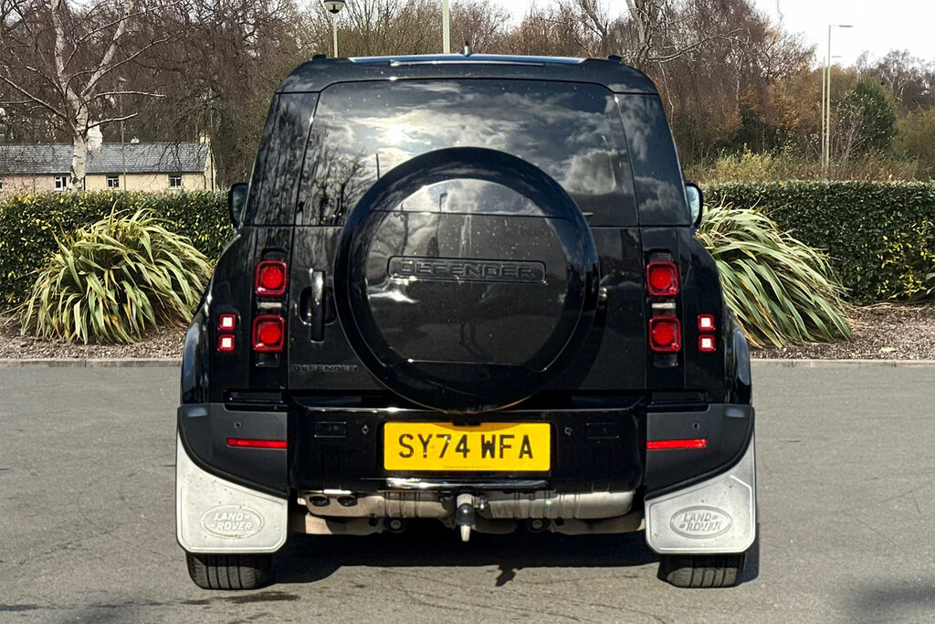 Land Rover Defender 110 D250 S SY74WFA Black #6